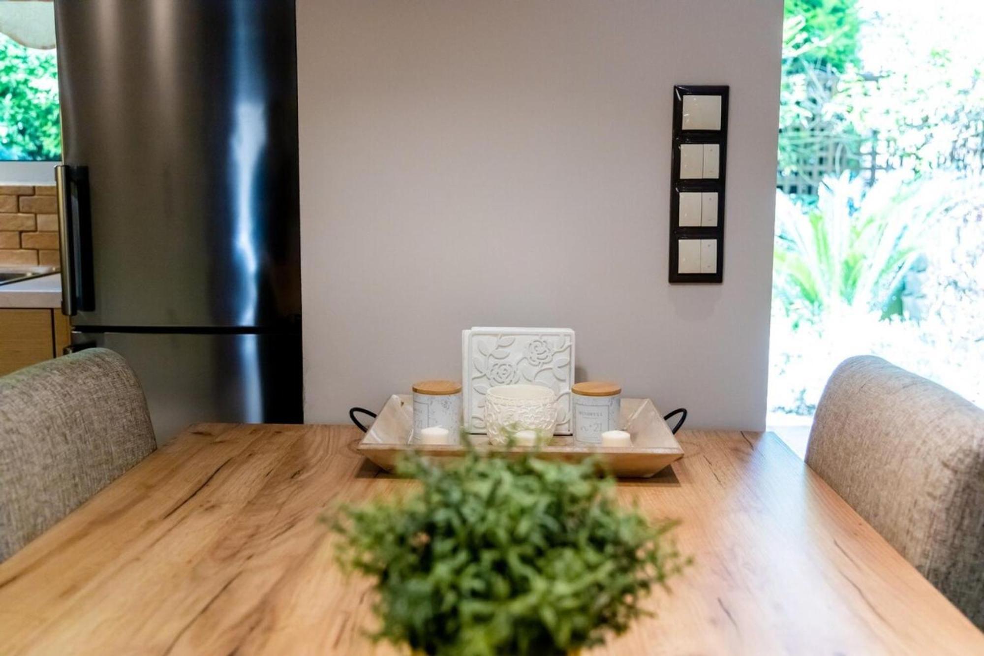 The Garden House At Alimos Atenas Exterior foto